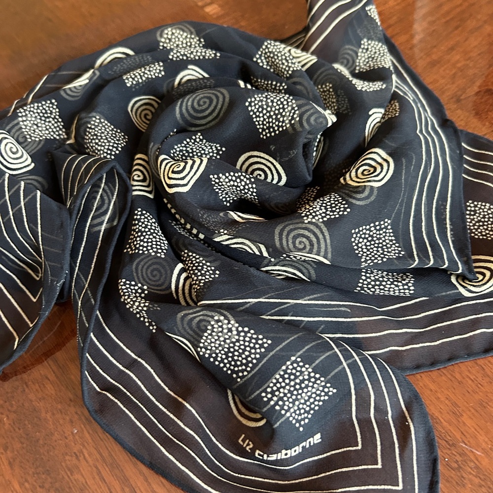 Liz Claiborne Black and White Geometric Scarf square with hand rolled edges - Picture 6 of 9